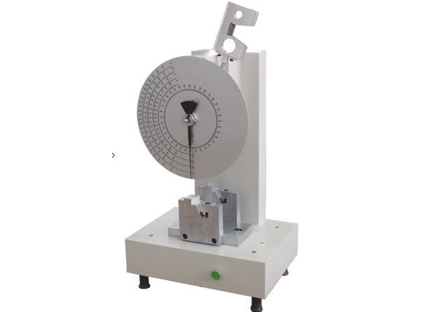 簡(jiǎn)支梁沖擊試驗(yàn)機(jī)的操作規(guī)程與功能特點(diǎn)